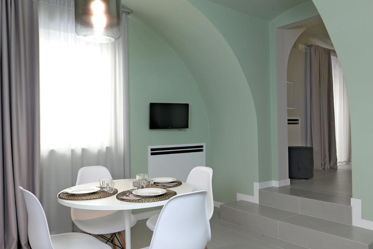 B&Bari, Via Cairoli, Le Case Di Aurelia Guesthouse المظهر الخارجي الصورة